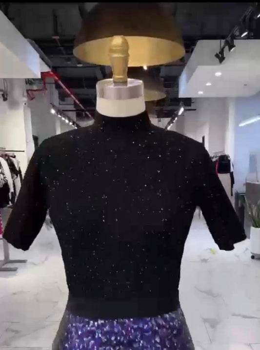 Shiny Neck Top